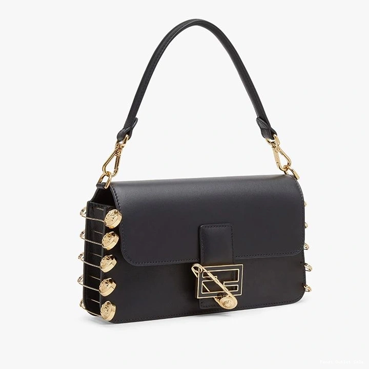 Affordable Brooches Black Pin Fendi with Medium Calf Baguette Bag Fendace Leather In 0818
